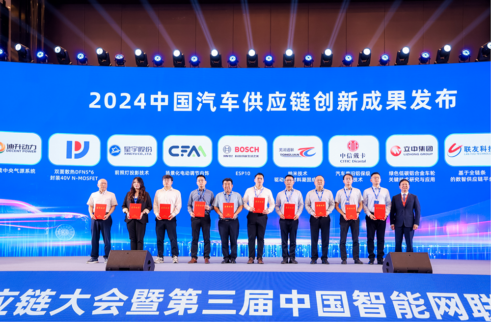 49ffe60b072702b90a96982ccc8045ff66fa1e212a33c S36沙龙会 - 要玩就玩沙龙会